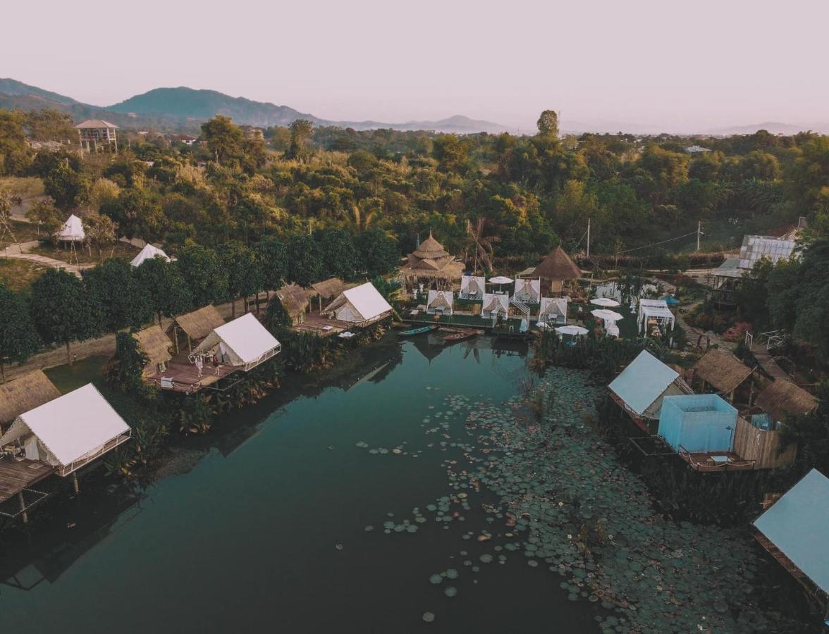 Nang Non Camping Ville นางนอนแค้มป์ปิ้งวิลล์ Mae Sai Exteriér fotografie